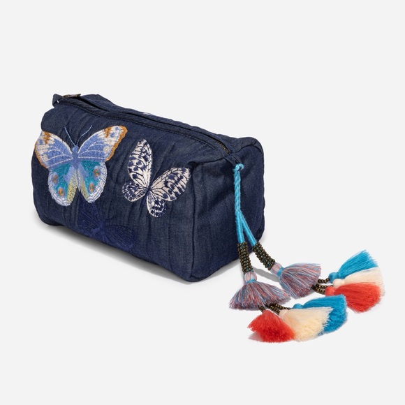 Johnny Was PARADISIO QUILTED
MAKEUP BAG - Picture 4 of 5